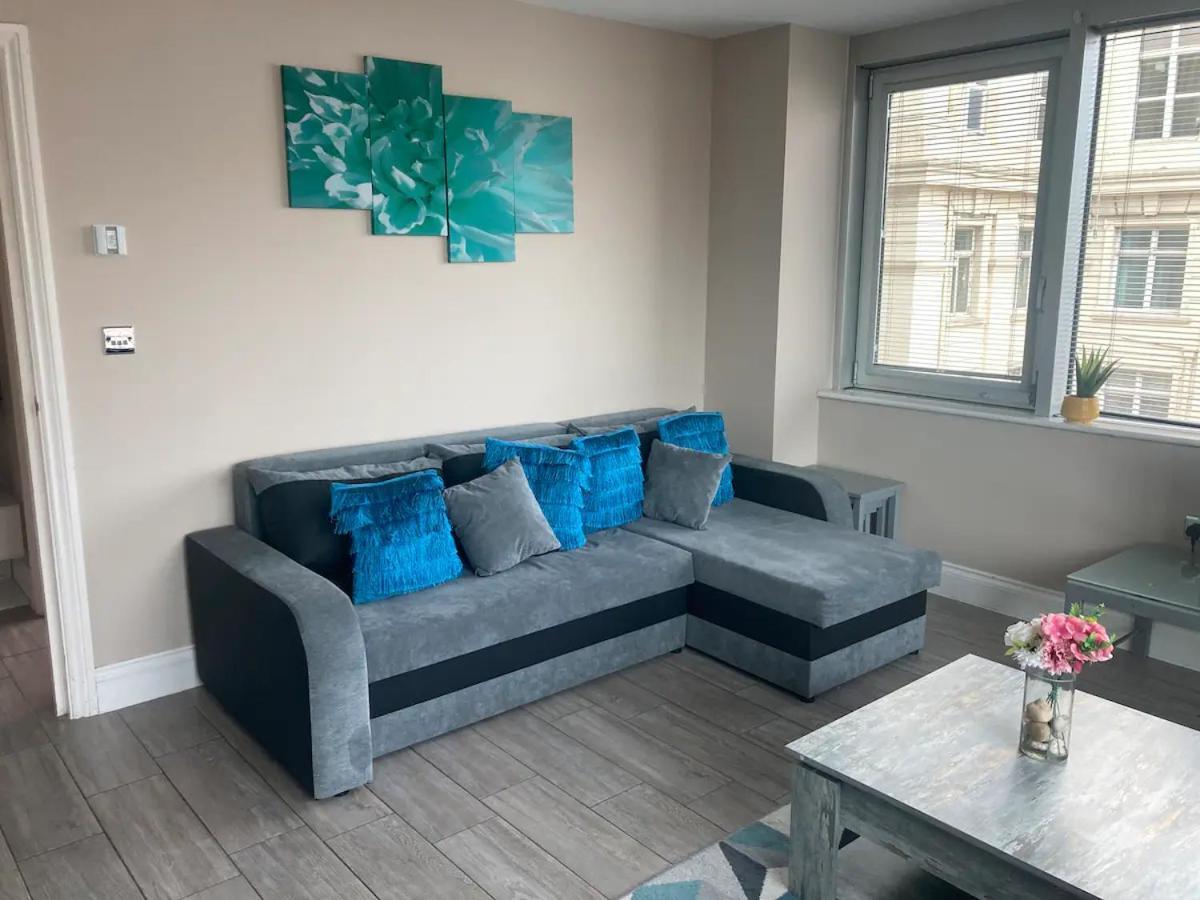 Beautiful Apartment Very Close To The Beach Brighton Екстер'єр фото